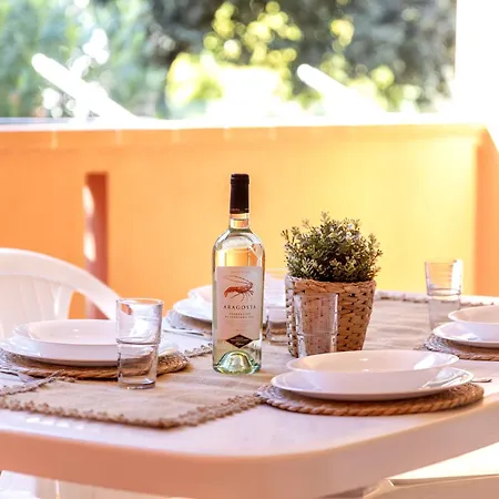 Ostrica By Interhome