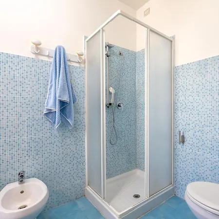 Ostrica By Interhome *